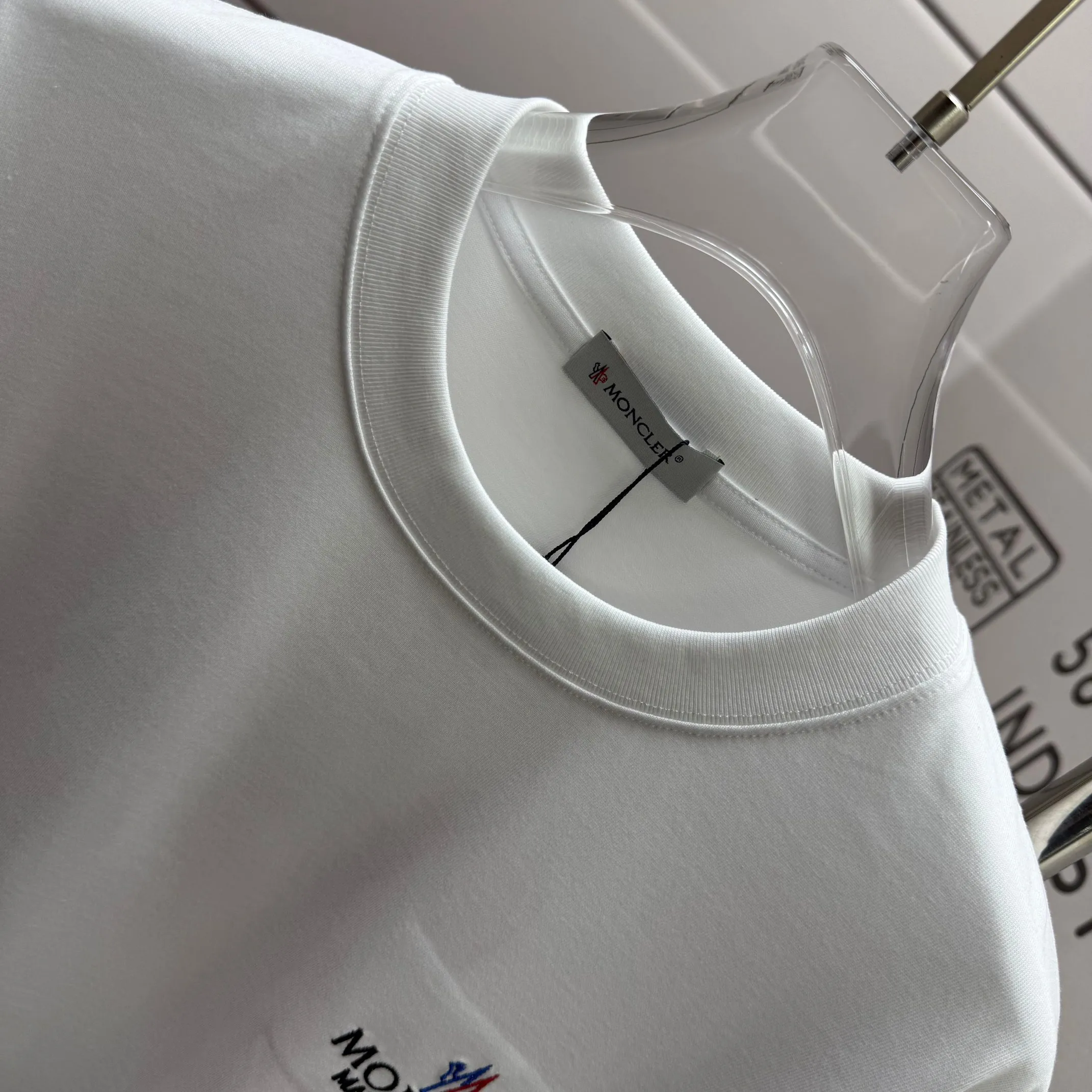 # Moncle* *2026 New Arrival Classic + T Same Style ：Black White Size： S （90-130 ） M （120-150 ） L （140-165 ） XL （160-180 ） XXL （180-210 ）